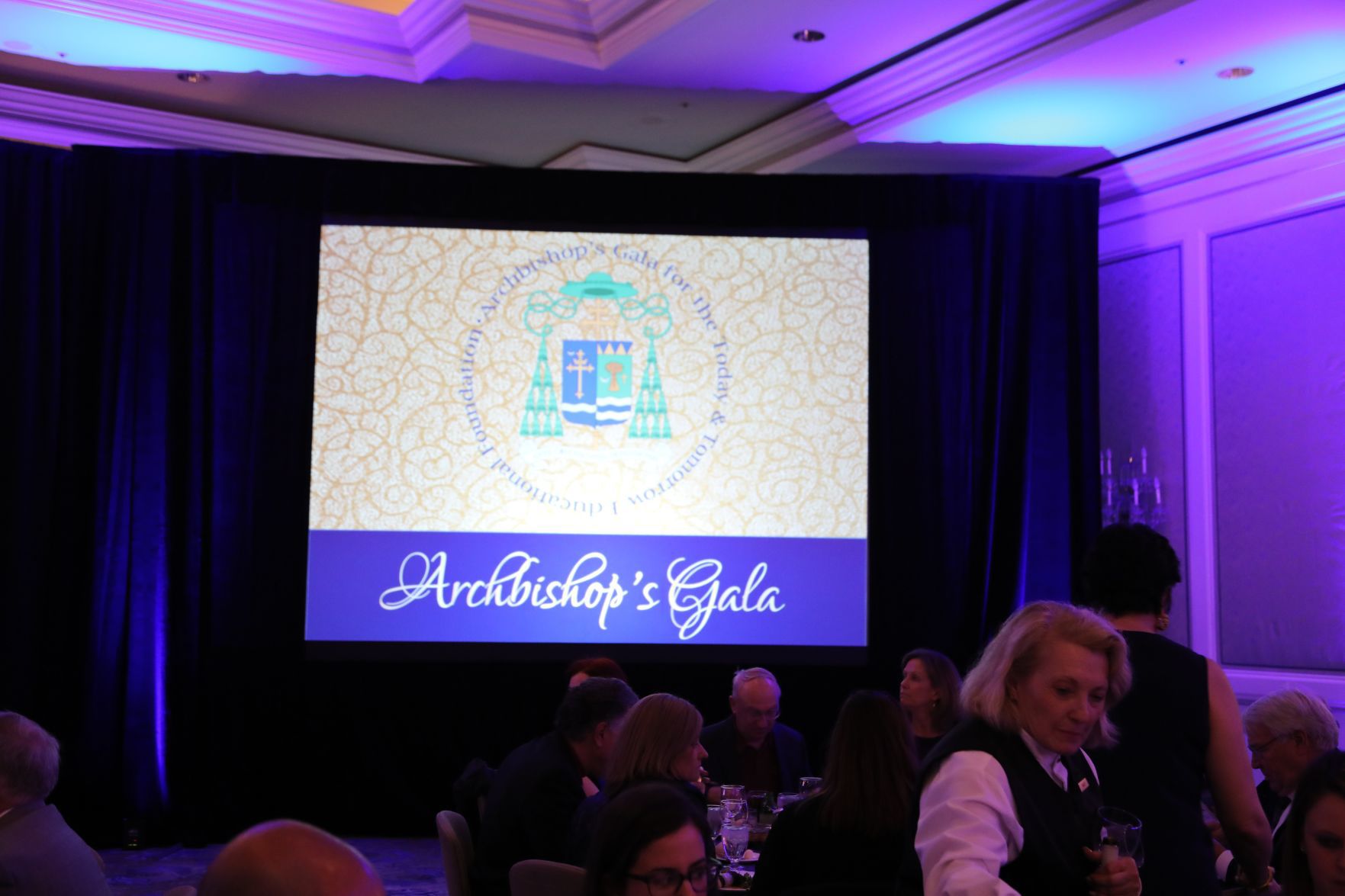 2018-Archbishop-Gala-038.JPG